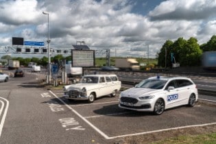 NEW FORD MONDEO HYBRID CELEBRATES 60 YEARS OF THE M1 MOTO...